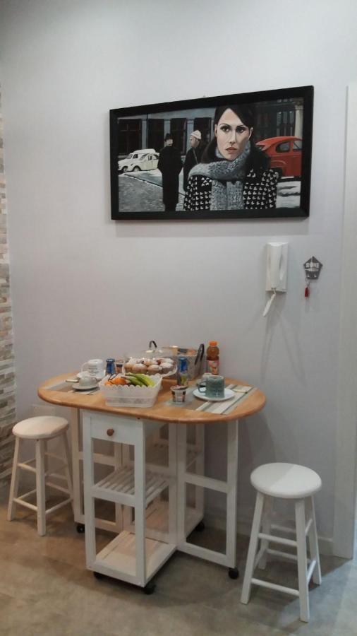 B&B A Casa Dell'Artista กาสเตลดัชเชีย ภายนอก รูปภาพ