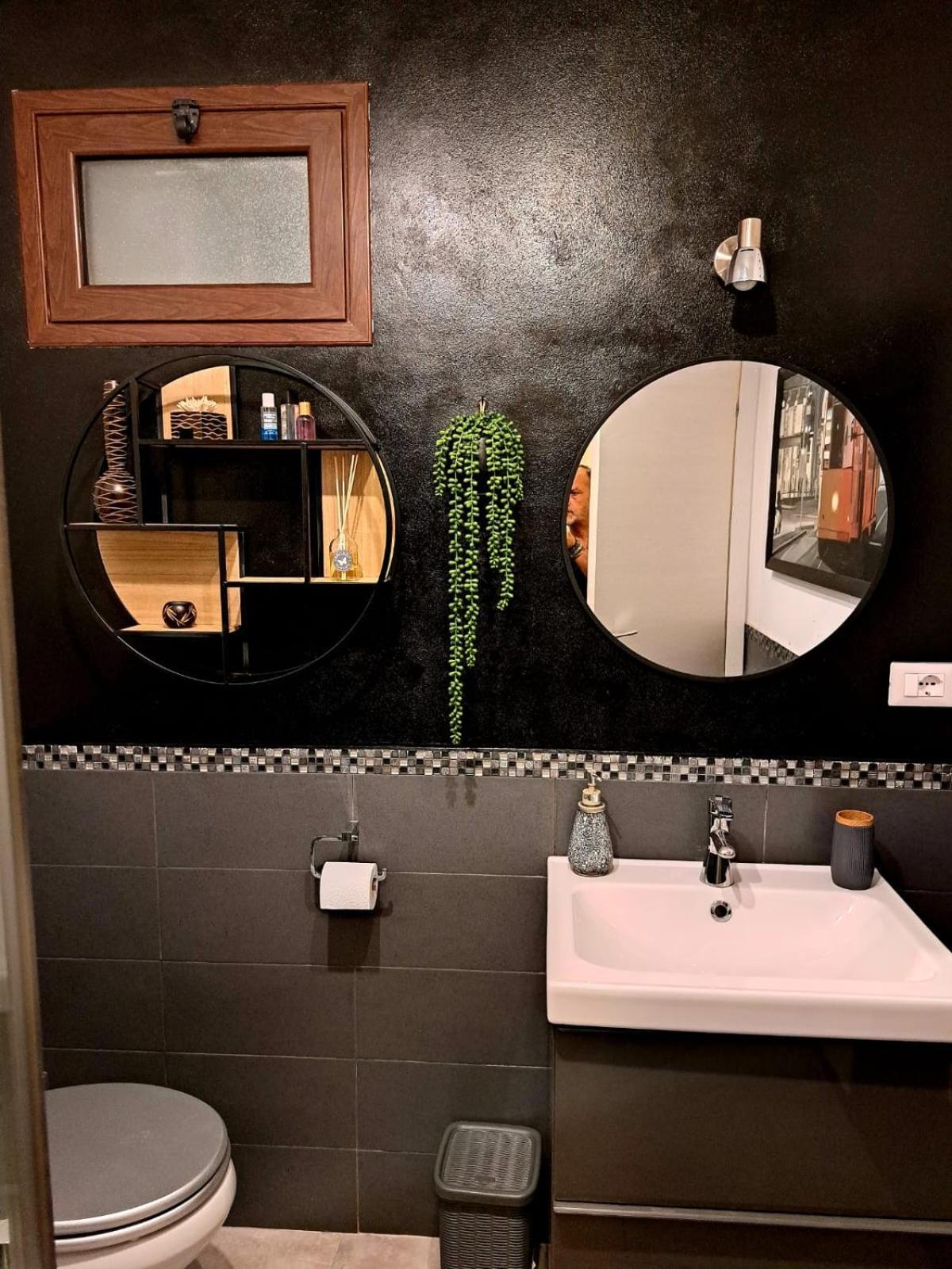 B&B A Casa Dell'Artista กาสเตลดัชเชีย ภายนอก รูปภาพ